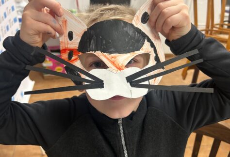 Únor v družině plný barev a radosti